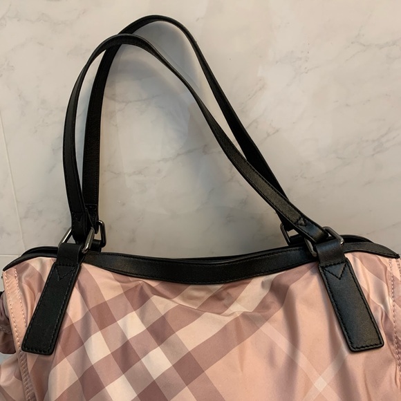 Burberry bag, good condition - Picture 7 of 12